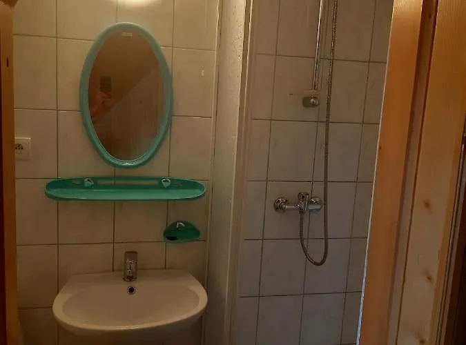 Bed & Breakfast U Heleny 3*